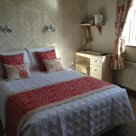 Riverwalk House B&B Oughterard Eksteriør bilde