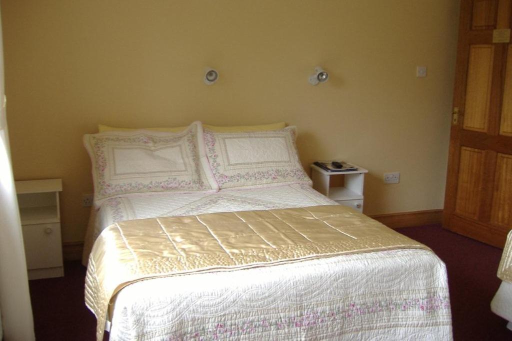 Riverwalk House B&B Oughterard Rom bilde