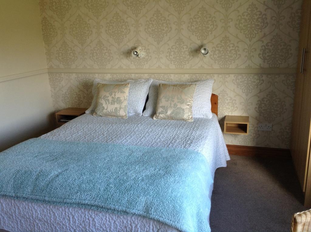 Riverwalk House B&B Oughterard Eksteriør bilde