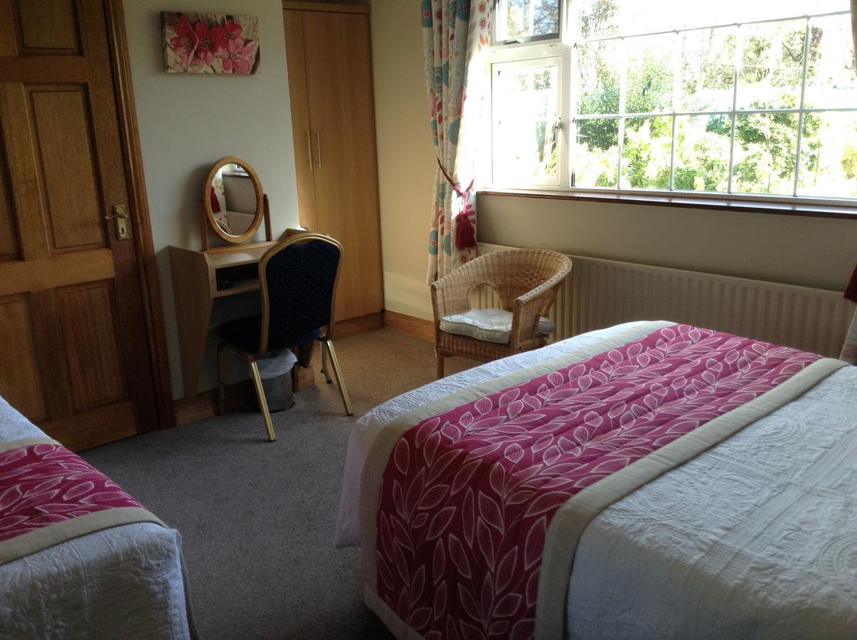 Riverwalk House B&B Oughterard Eksteriør bilde