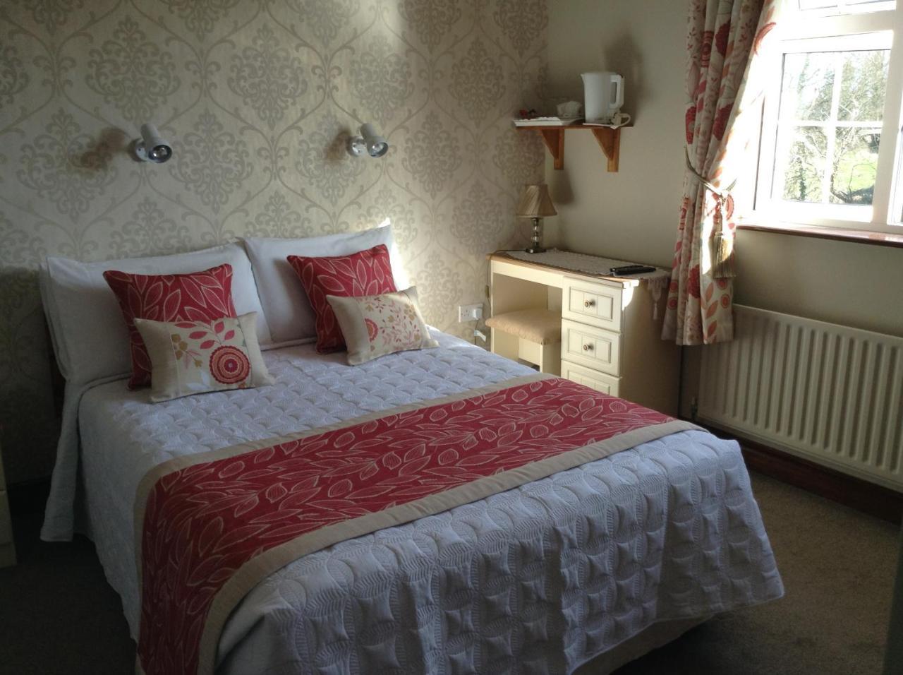 Riverwalk House B&B Oughterard Eksteriør bilde
